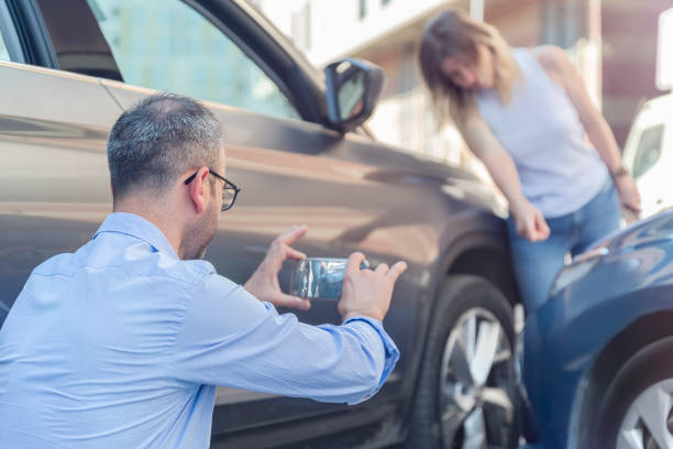 Professional Commercial Auto Insurance technician working in Chamblee, GA